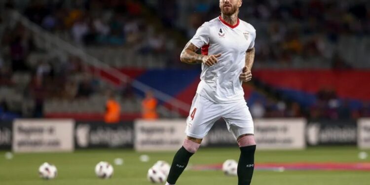 Sergio Ramos reitera su interés en comprar el Sevilla en una reunión con sus accionistas