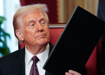 Estados Unidos intercepta petrolero