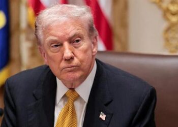 Trump amenaza a Cuba y dice que no habrá más petróleo ni dinero de Venezuela