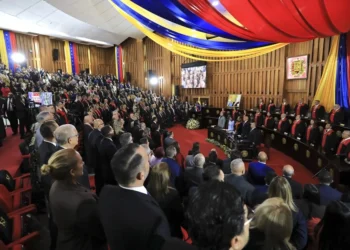 Delcy Rodríguez propone una ley de amnistía general para los presos políticos en Venezuela