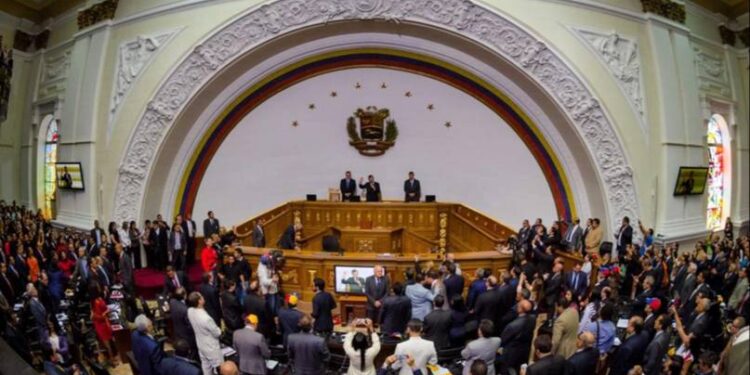 Venezuela instala este lunes la nueva Asamblea Nacional con 285 diputados