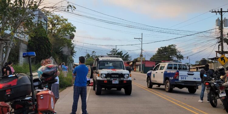 Muere en el Hospital Escuela una de las personas que sufrió un accidente y luego fue atacada por su acompañante en Villa Vieja, FM