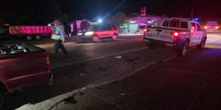 Motociclista pierde la vida tras ser embestido por pickup en la carretera de Sabanagrande, FM