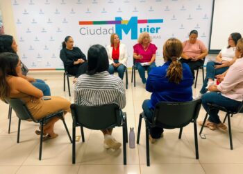 Más de 128 mil mujeres buscaron asistencia psicológica y legal en Honduras entre 2022 y 2025, detalla Ciudad Mujer