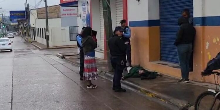 Por supuesta intoxicación alcohólica muere un hombre en Siguatepeque
