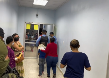 En condición estable de salud el albañil rescatado tras el derrumbe de un muro de una vivienda en Comayagua