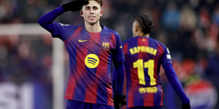 El FC Barcelona se sobrepone a tiempo para dar la vuelta al partido y conseguir la victoria ante el Slavia de Praga en Champions