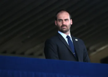 Policía Federal de Brasil ordena el regreso inmediato de Eduardo Bolsonaro desde EE. UU.