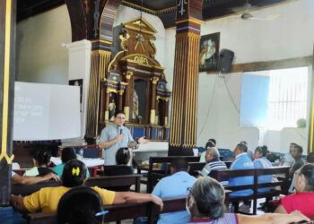 Régimen de Ortega prohíbe a la Iglesia predicar la palabra de casa a casa en León y Chinandega