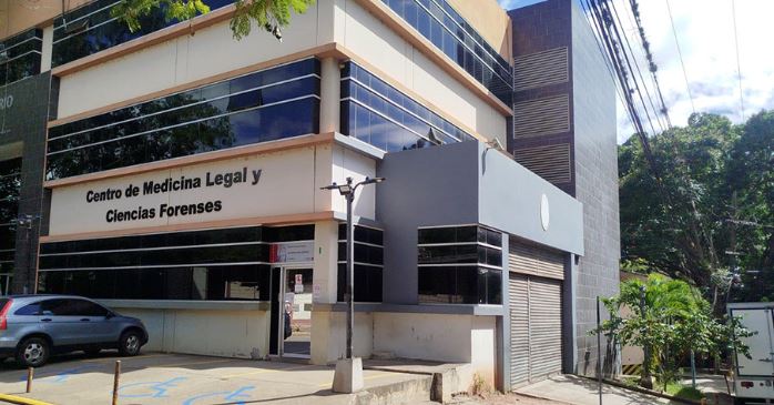 La “noche vieja” dejó cuatro muertos que ingresaron a los cuartos fríos de la morgue capitalina