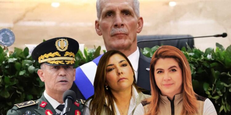 ¡Por defender la democracia! Asfura arrancó aplausos para las consejeras del CNE y el general Valerio con su Junta de Comandantes