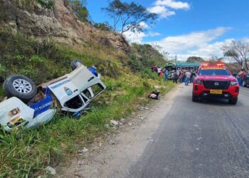 Conductor de bus de Lempira que iba “A toda marcha” enfrentará cargos por homicidio imprudente, lesiones y daños