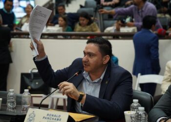 Ronald Panchamé, el candidato favorito para ser jefe de bancada de Libertad y Refundación, pero no cuenta con la “bendición” del “constructor de victorias”