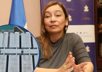 Admisión de un amparo frena proceso contra la exministra de Finanzas Rocío Tábora, por Hospitales Móviles