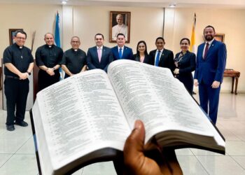 Arranca diálogo y socialización del “Plan Nacional de Lectura de la Biblia” en escuelas de Honduras