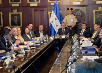 En desarrollo el Primer Consejo de Ministros presidido por Nasry Asfura para definir reducción de secretarías y ministerios