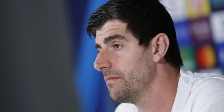 Courtois «No podemos aceptar el racismo ni la homofobia»