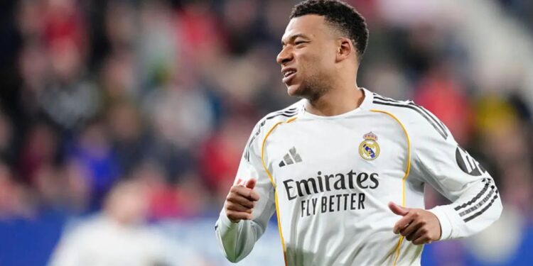 Mbappé se pierde el duelo ante el Benfica por la Champions