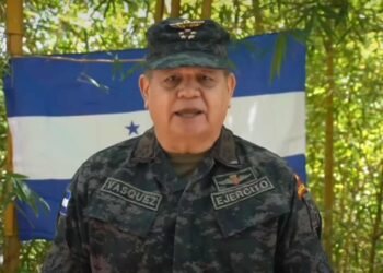 Romeo tras bajar de la montaña: “Mientras ustedes hablaban de pueblo… las avionetas volaban en Olancho”