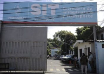 Autoridades descubren “Plazas fantasma” en la Secretaría de Infraestructura y Transporte