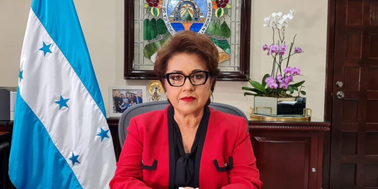 “Se debe vigilar el debido proceso en las demandas contra el Estado”, señala presidenta de CSJ