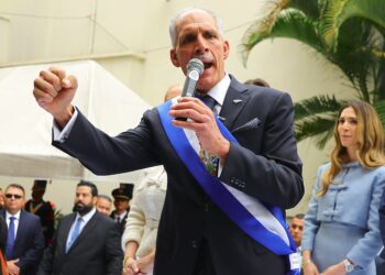Tito Asfura toma de posesión José Antonio Cast