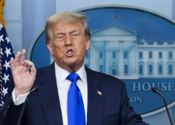 Trump planea instalar una estatua de Cristóbal Colón fuera de la Casa Blanca en su cruzada «antiwoke»