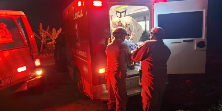 Tres personas con graves heridas deja brutal accidente en Catacamas, Olancho