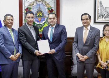 PGR presenta al Congreso Nacional el borrador del anteproyecto de la nueva ley de contratación del estado