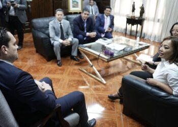 Congreso y Colegio de Ingenieros estrechan vínculos para fortalecer el sector construcción