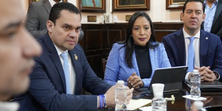 Congreso insta al MP a realizar un peritaje de los audios presentados previo al proceso electoral general de noviembre de 2025