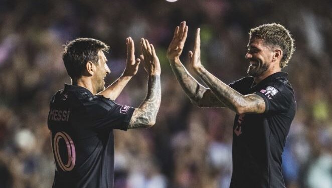 Con un gol de Lionel Messi, Inter Miami le ganó 2-1 a Independiente del Valle en un amistoso en Puerto Rico