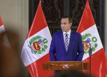 El Congreso de Perú destituyó al presidente José Jerí