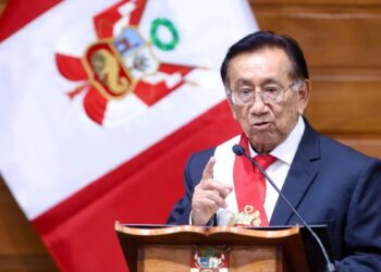 El presidente interino de Perú reafirma que el sexo a temprana edad ayuda a las mujeres