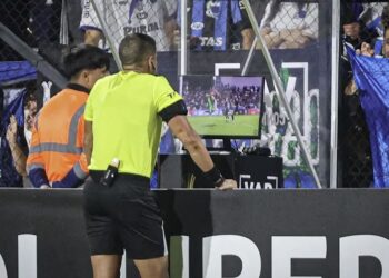 El VAR revisará córners y las segundas amarillas en el Mundial 2026