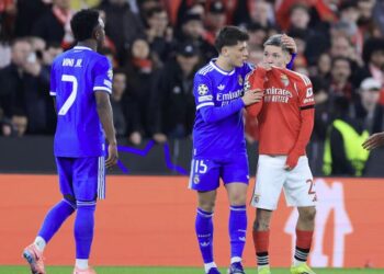 Todas las versiones tras la denuncia por racismo de Vinícius al argentino Prestianni: la postura de Mourinho