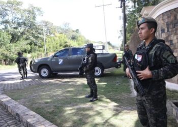 ¡Austeridad! Asfura asegura que ha instruido a la GHP para reducir considerablemente su resguardo militar