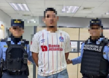 Capturan a sujeto cuando agredía a la propia madre de 48 años en Comayagua