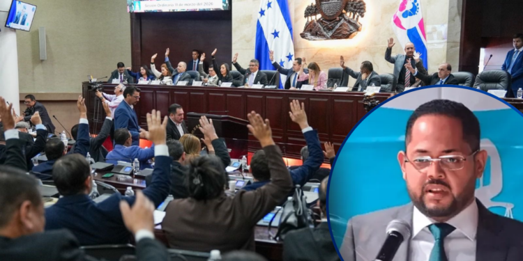 Llega al Congreso Nacional Pablo Emilio Reyes Theodore, quien sería el posible Fiscal General de la República y sustituto de Johel Zelaya