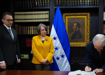 Honduras acredita a Francisco Zepeda Andino como embajador ante la hermana República de Nicaragua