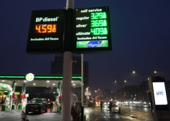 Casa Blanca sobre precios de gas: “Esto es una disrupción a corto plazo para una ganancia a largo plazo”