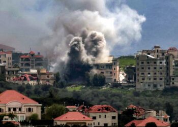 Tres semanas de guerra en Oriente Medio: continúan los ataques y las dudas sobre Ormuz