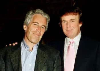 El Departamento de Justicia de EE.UU. publica documentos de los archivos de Epstein que contienen acusaciones contra Trump
