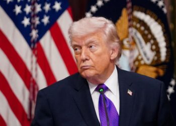DONALD TRUMP