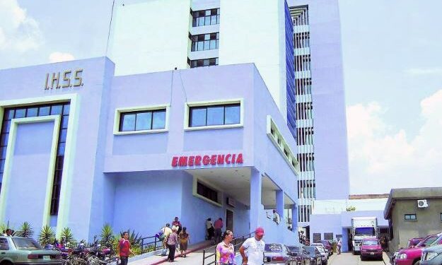 Gobierno declara emergencia por un año en el IHSS para atender la crisis y mejorar los servicios de salud