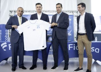 Honduras ya tiene nuevo entrenador, el español José Francisco Molina