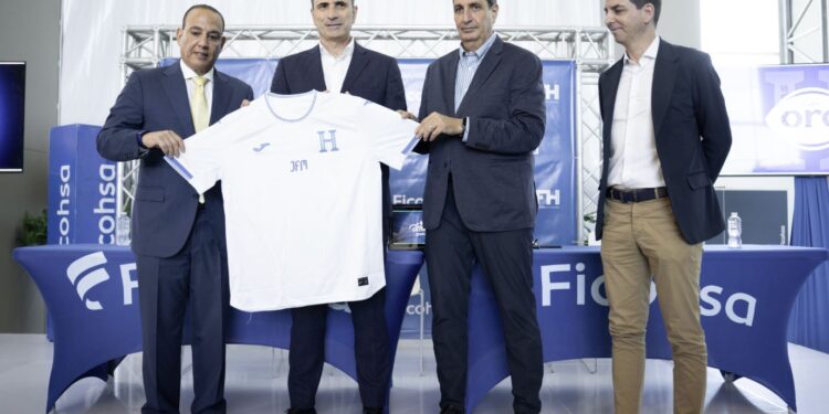 Honduras ya tiene nuevo entrenador, el español José Francisco Molina