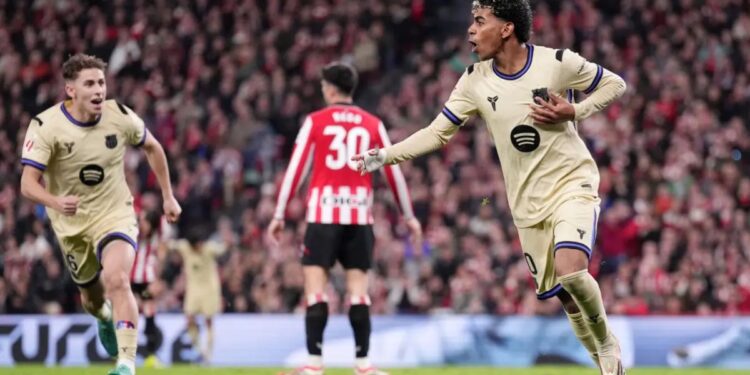 Lamine Yamal asegura ventaja del Barça al vencer al Athletic