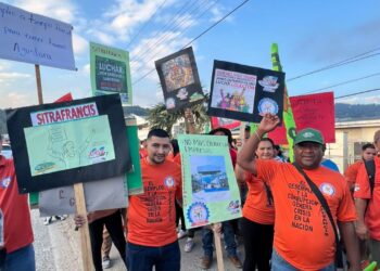 En Choloma: Sindicatos de maquilas se movilizan rechazando “Ley de Empleo Parcial”