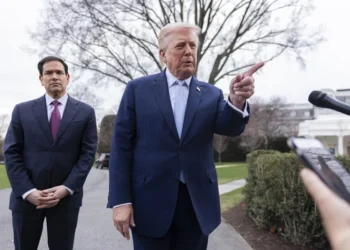 Trump responde al papa que no tiene ninguna intención de hacer un alto el fuego en Irán
